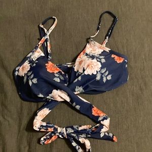 Cupshe bikini top wrap around tie floral size medium